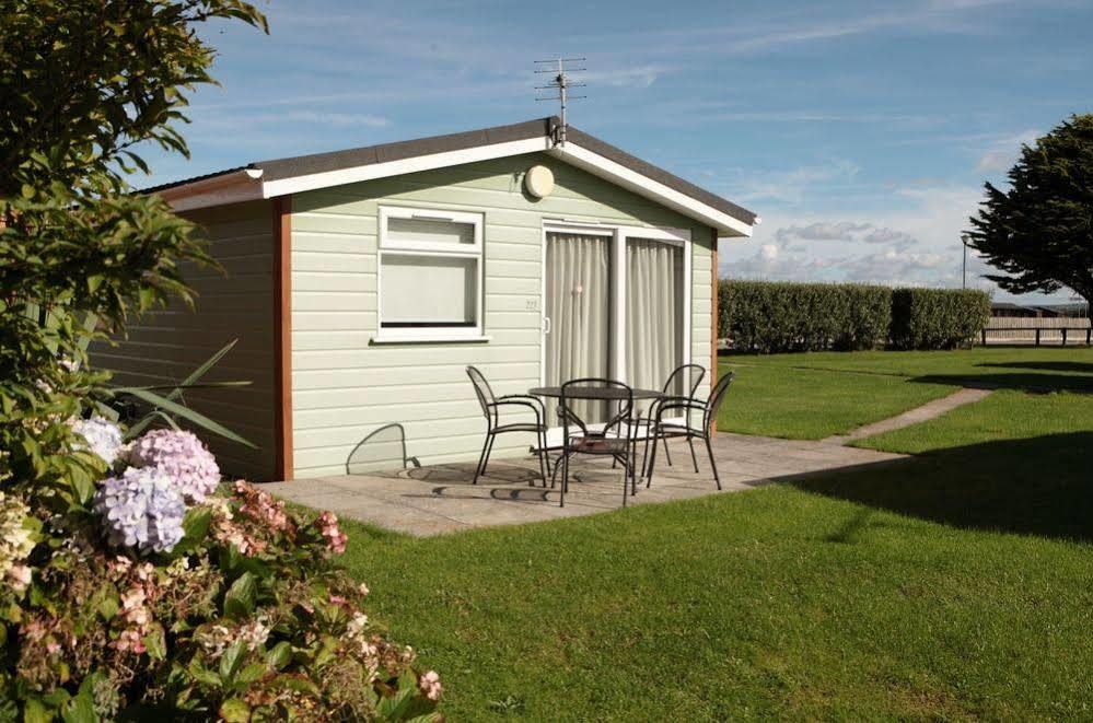 Atlantic Bays Holiday Park Padstow Esterno foto