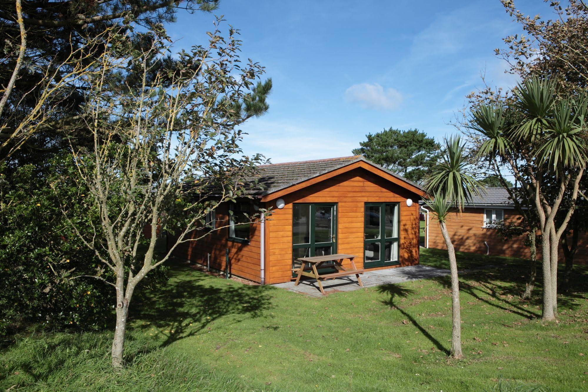 Atlantic Bays Holiday Park Padstow Esterno foto